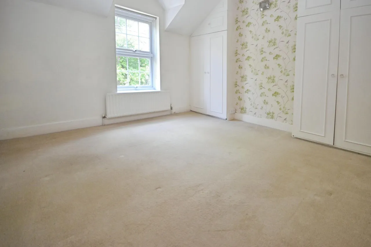 Ifield Road, Charlwood, RH6, photo 7
