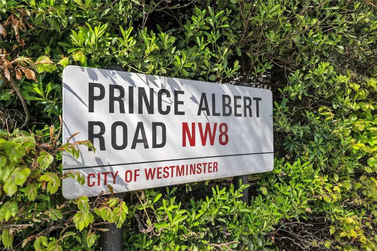 Prince Albert Road, St John's Wood, NW8, photo 28