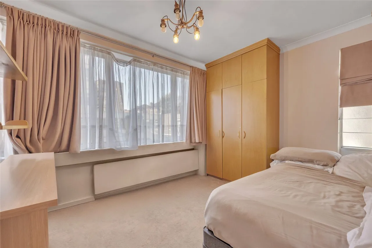 Prince Albert Road, St John's Wood, NW8, photo 13