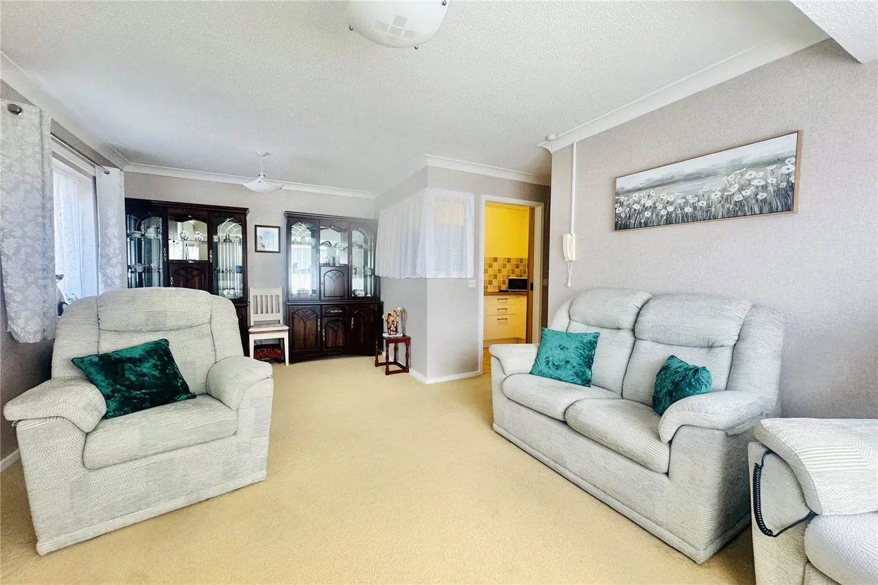 Appley Drive, Camberley, Surrey, GU15 3JG, photo 5