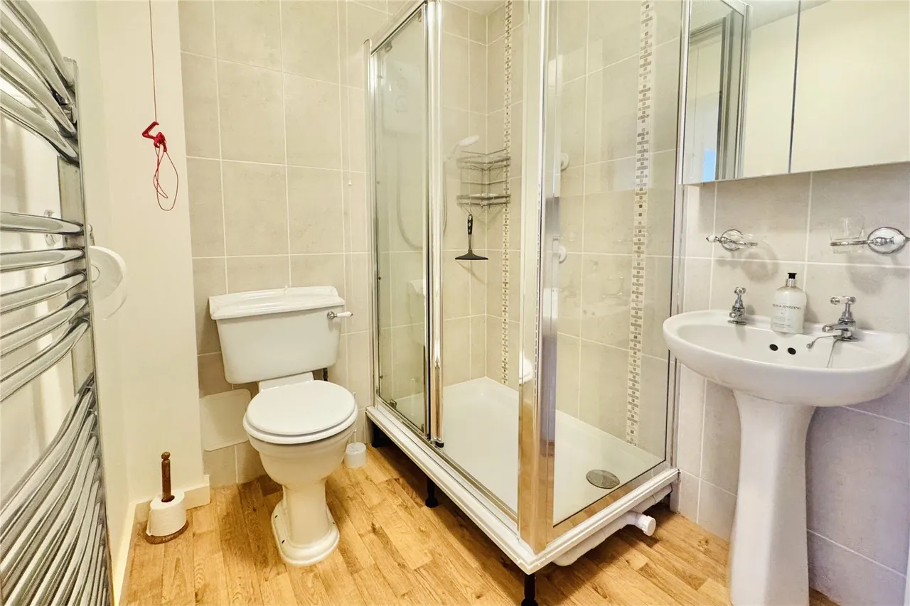Appley Drive, Camberley, Surrey, GU15 3JG, photo 4