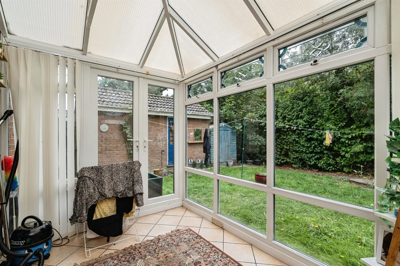 Steggles Drive, Roydon, IP22, photo 5