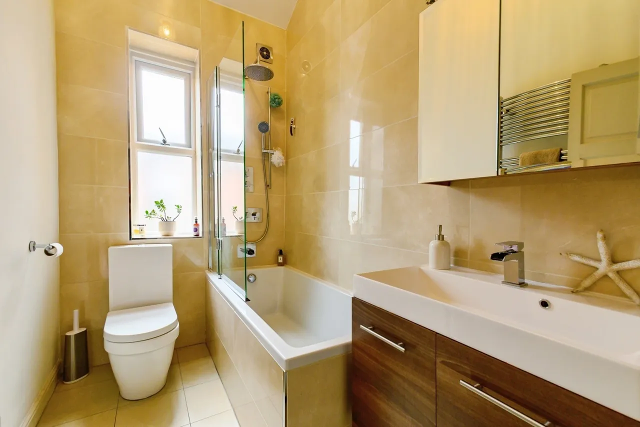 Bolton Road, Pendlebury, Swinton, Manchester, M27, photo 11