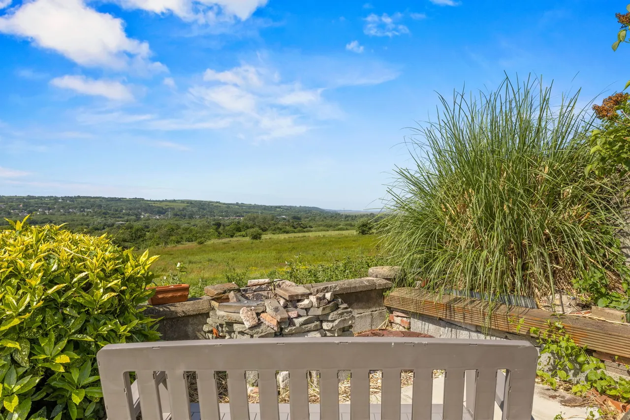Swansea Road, Gorseinon, SA4, photo 32