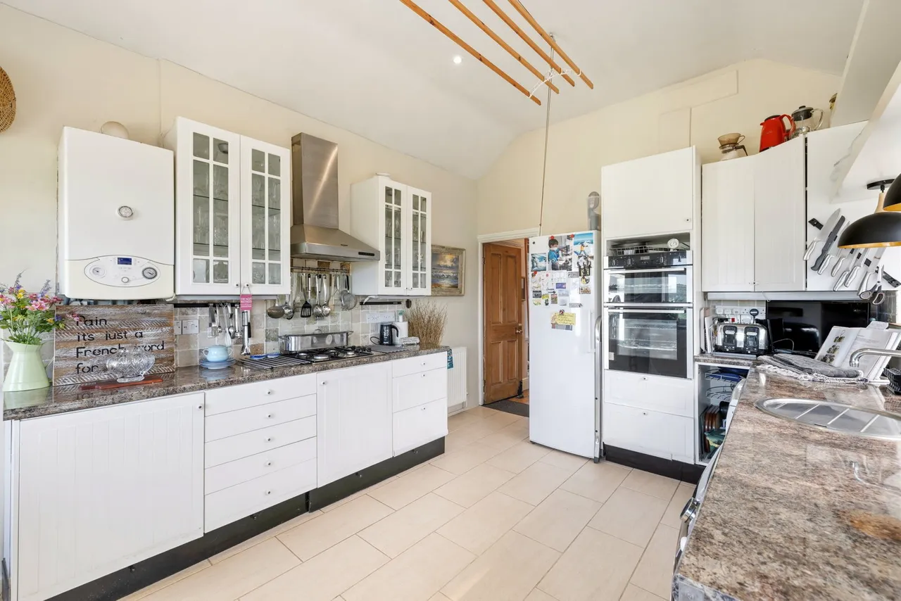 Swansea Road, Gorseinon, SA4, photo 12