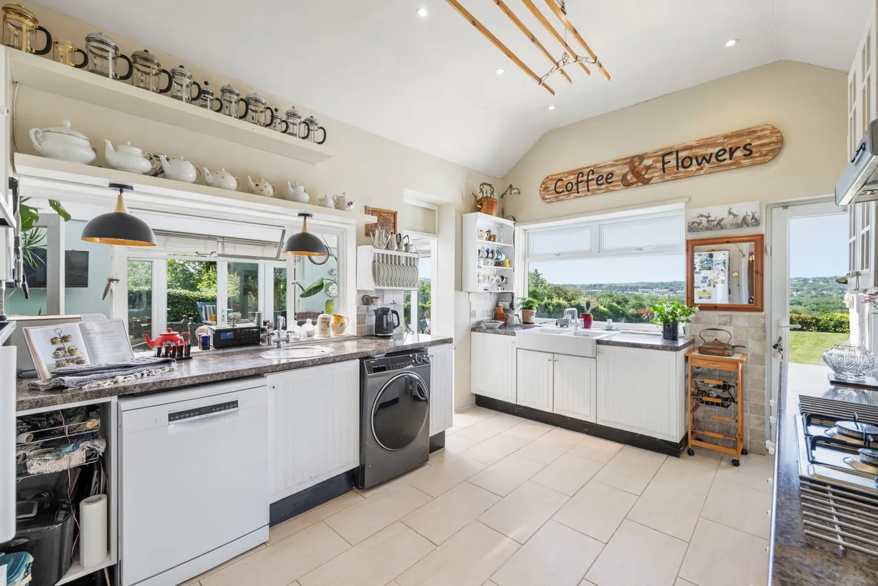 Swansea Road, Gorseinon, SA4, photo 11