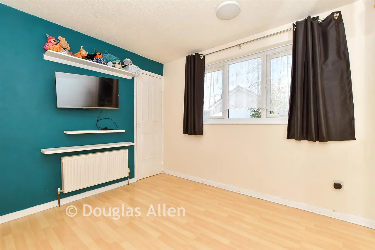 Royal Oak Drive, Wickford, SS11, photo 5