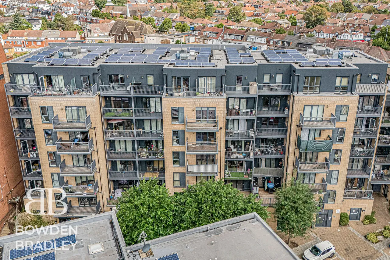 Clarence Avenue, Ilford, IG2, photo 13
