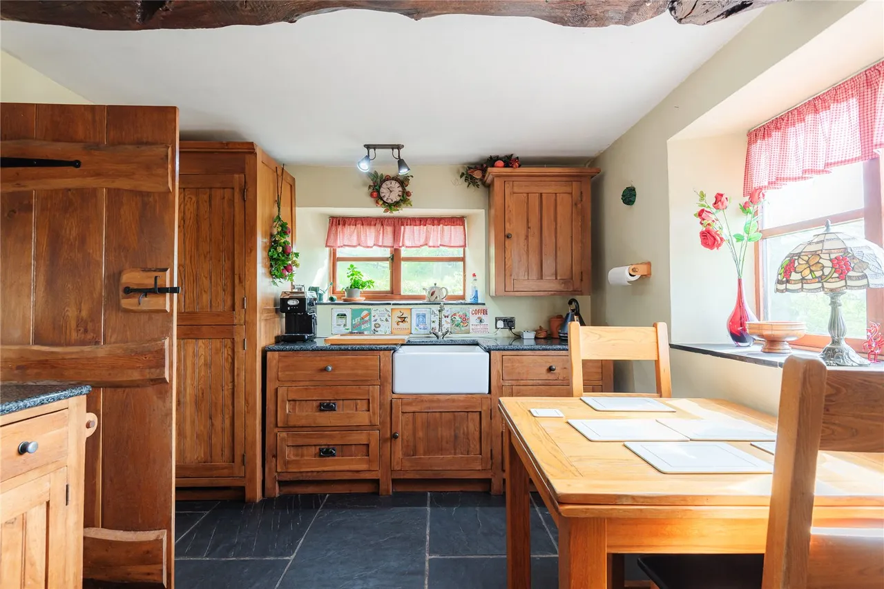 Kerry, Newtown, Powys, SY16 4NA, photo 11