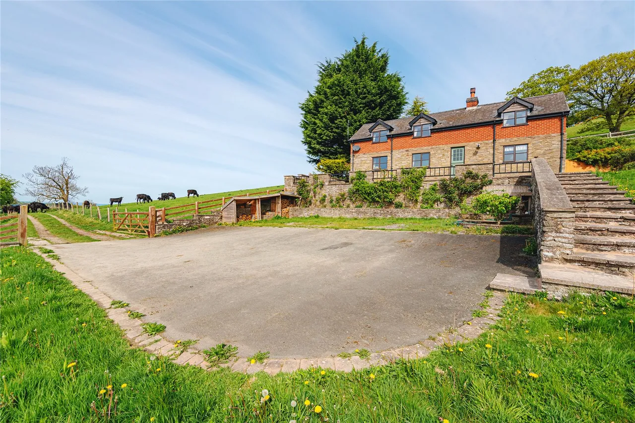Kerry, Newtown, Powys, SY16 4NA, photo 32