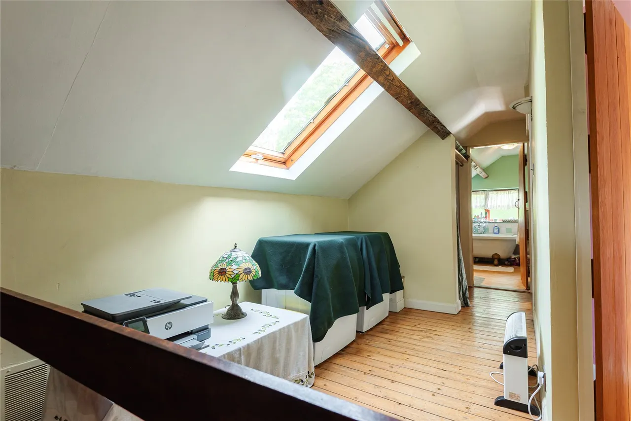 Kerry, Newtown, Powys, SY16 4NA, photo 15