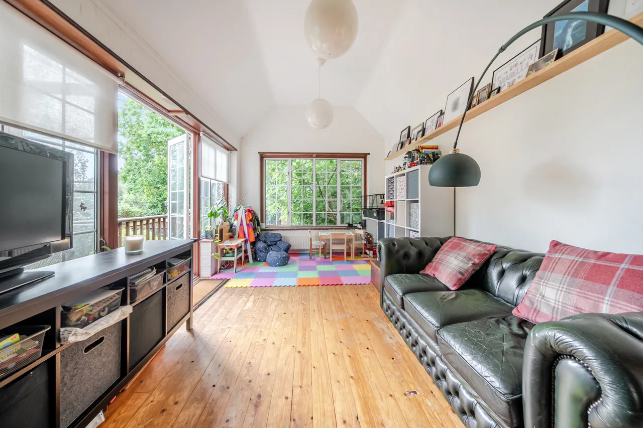 Woodlands Lane, HASLEMERE, GU27, photo 5