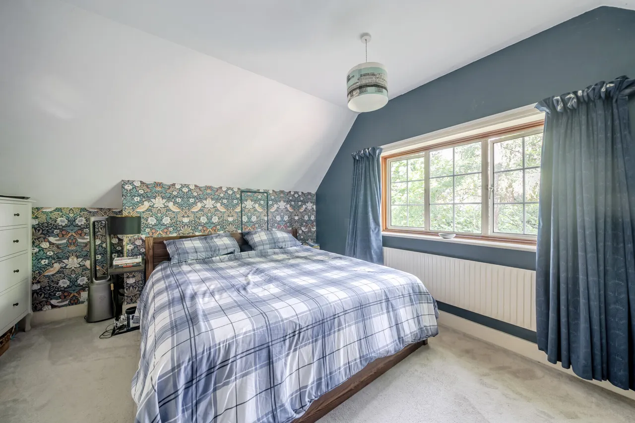 Woodlands Lane, HASLEMERE, GU27, photo 7