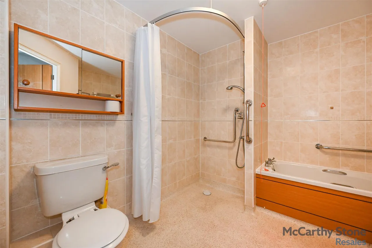Avenue Road, Lymington, SO41, photo 10