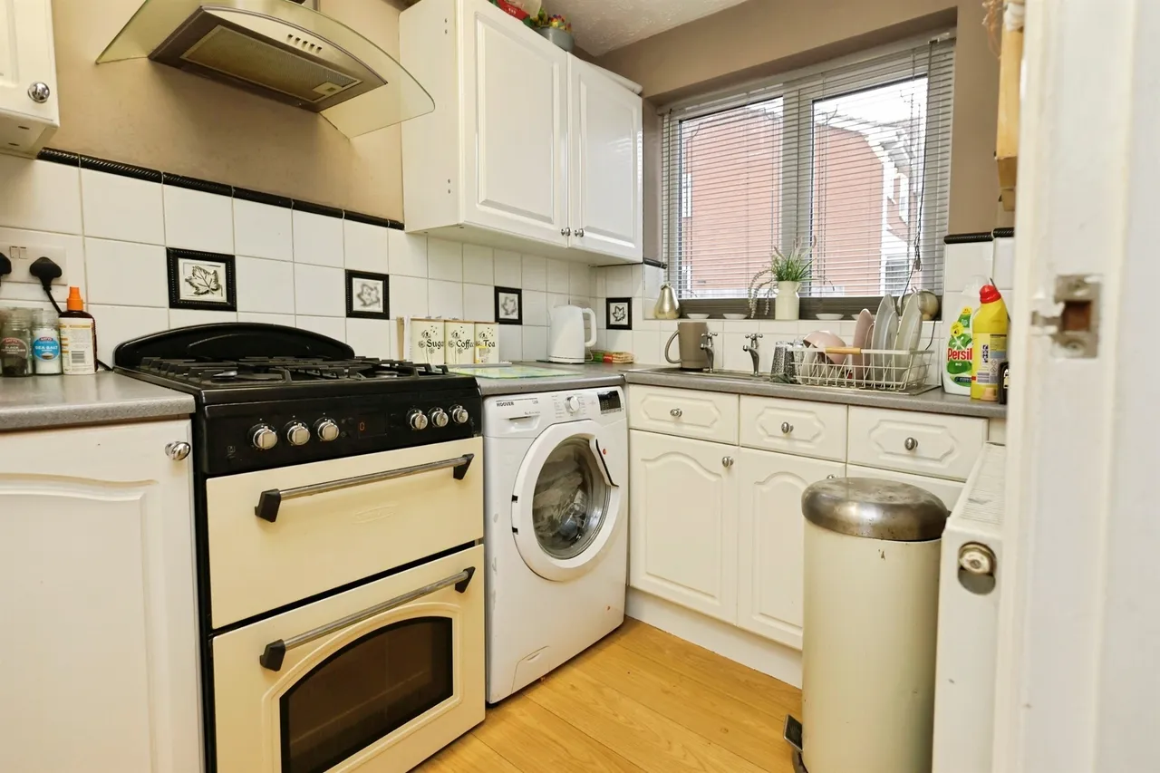 Belle Vue Gardens, Rowley Regis, B65, photo 4