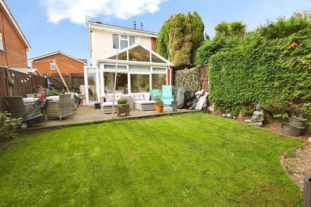 Belle Vue Gardens, Rowley Regis, B65, photo 5