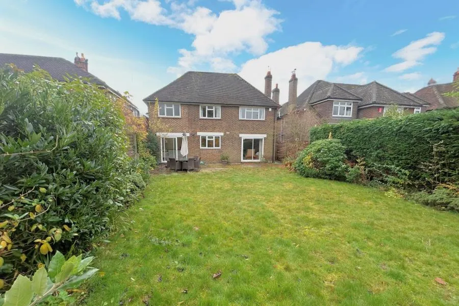 Waldens Park Road, Woking, GU21, photo 7