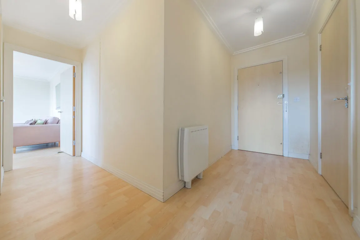 Victoria Road, North Acton, photo 3