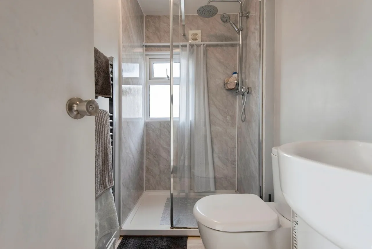 Long Close, Lower Stondon, SG16, photo 23