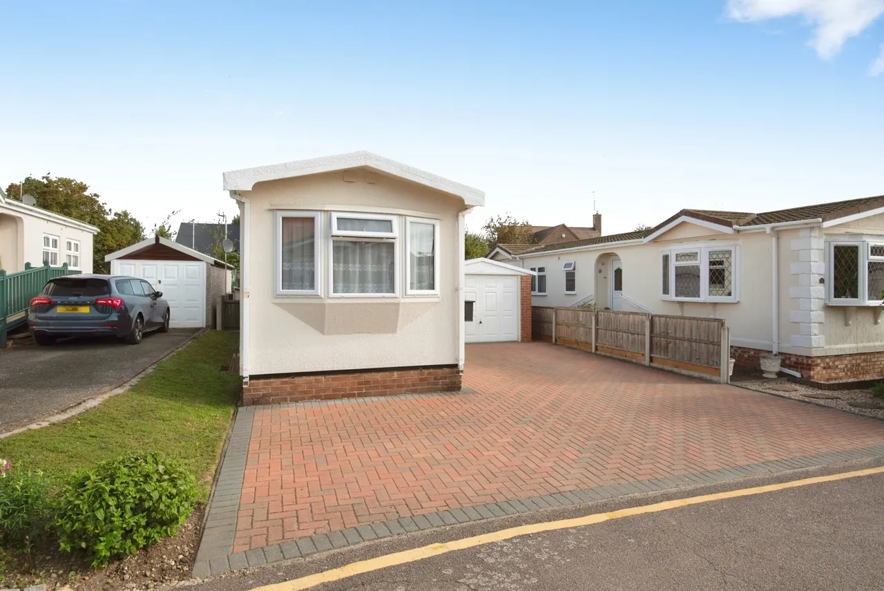 Long Close, Lower Stondon, SG16, photo 15