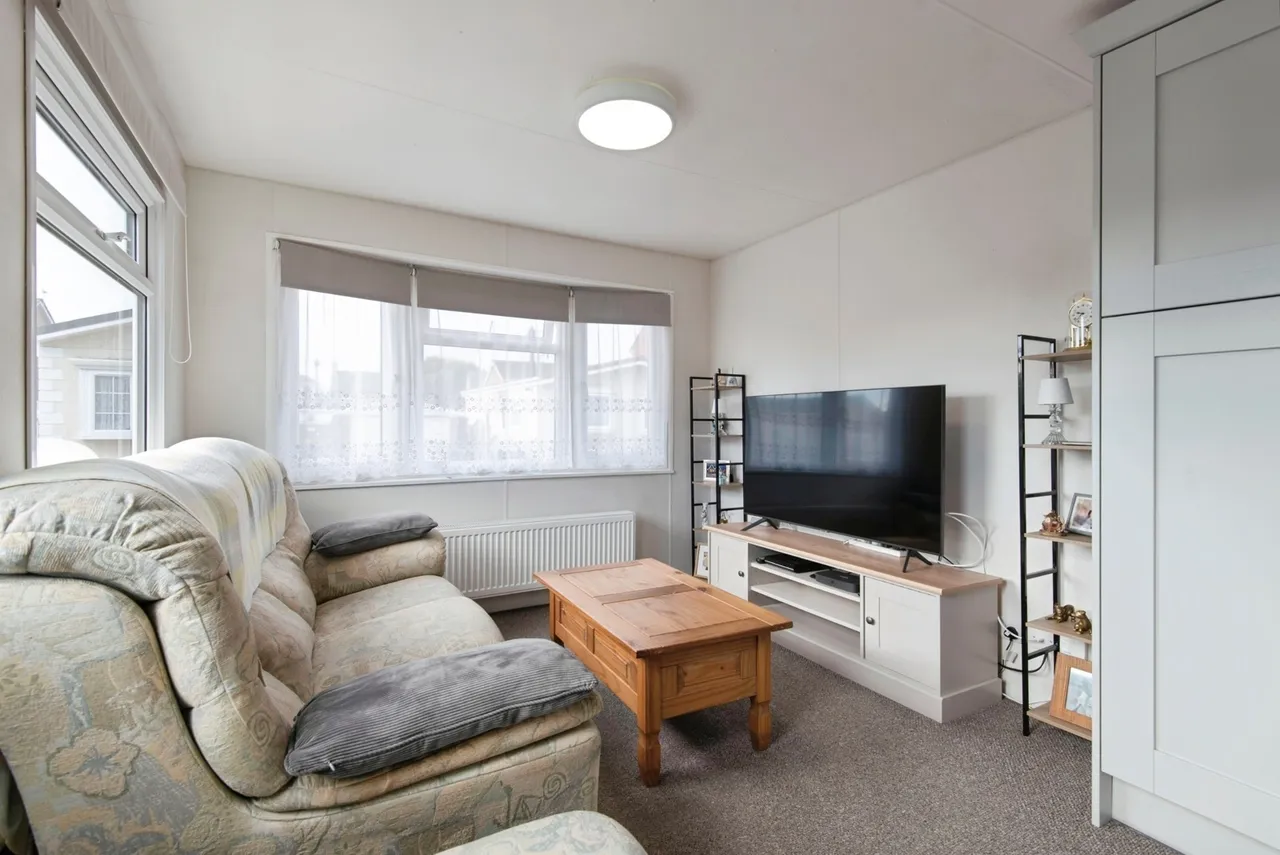 Long Close, Lower Stondon, SG16, photo 4
