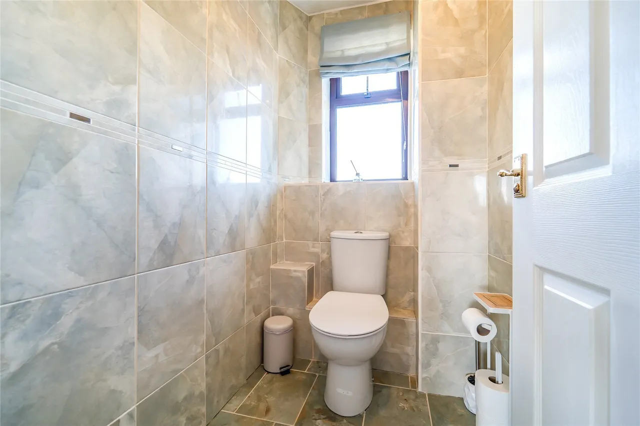 Meadow Park, Treffgarne, SA62, photo 16