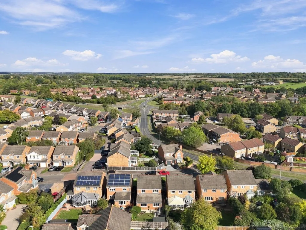 Redwing Close, Stevenage, photo 6