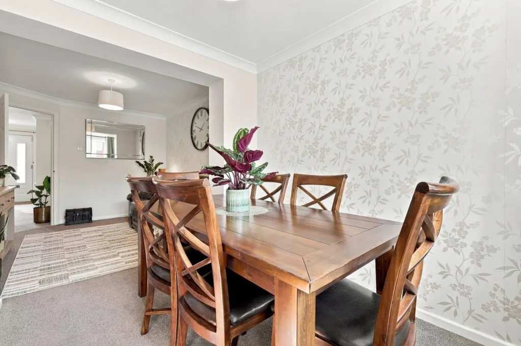Redwing Close, Stevenage, photo 16