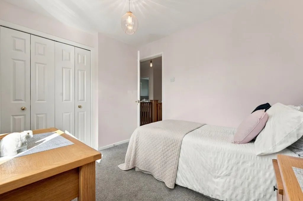 Redwing Close, Stevenage, photo 24