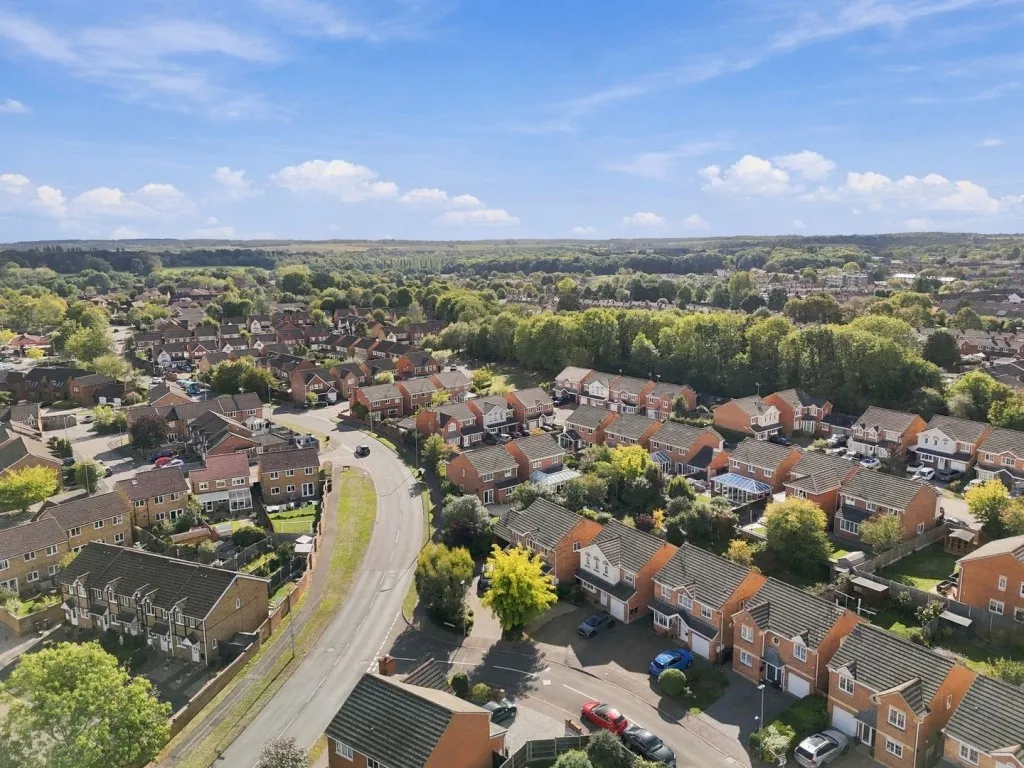 Redwing Close, Stevenage, photo 5
