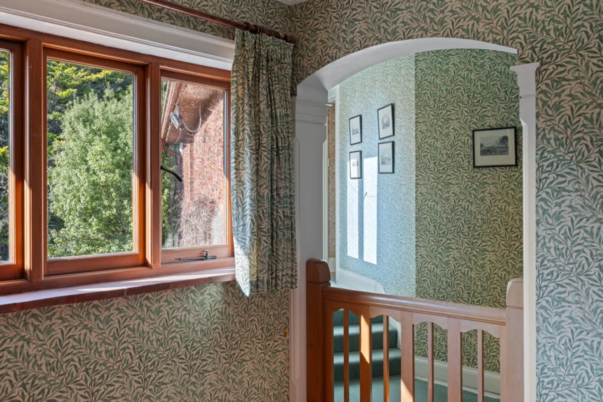 Orchard Hill Salterns Lane, Bursledon Southampton, SO31, photo 5