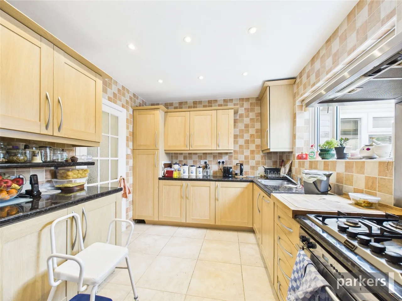 Wokingham Road, Earley, RG6, photo 10