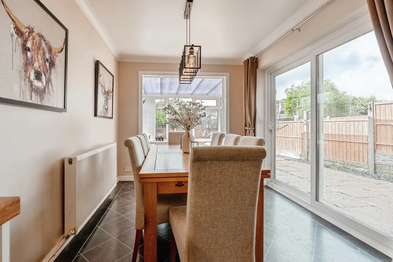 Talbot Drive, Briercliffe, Burnley, Lancashire, BB10, photo 5