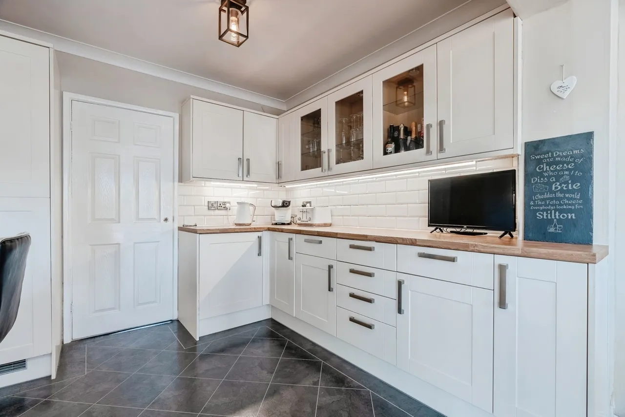 Talbot Drive, Briercliffe, Burnley, Lancashire, BB10, photo 11
