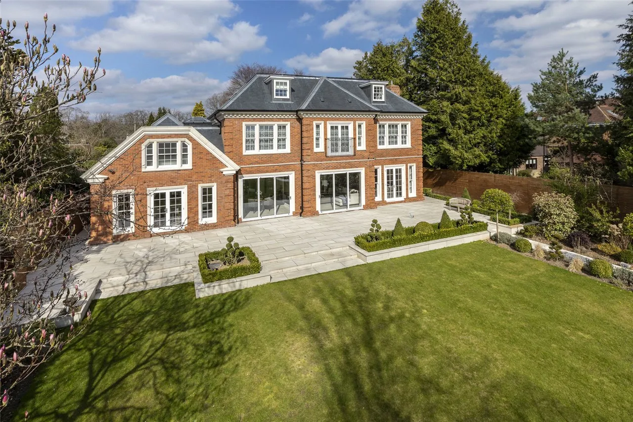 Monks Road, Wentworth Estate, GU25, photo 18