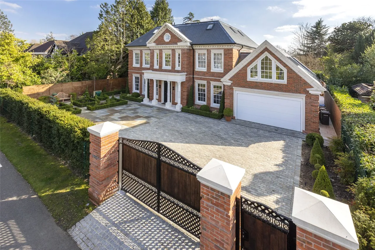 Monks Road, Wentworth Estate, GU25, photo 7