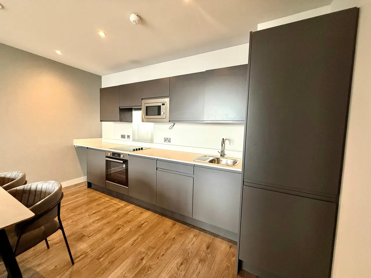 Embankment, Greengate, M3, photo 5