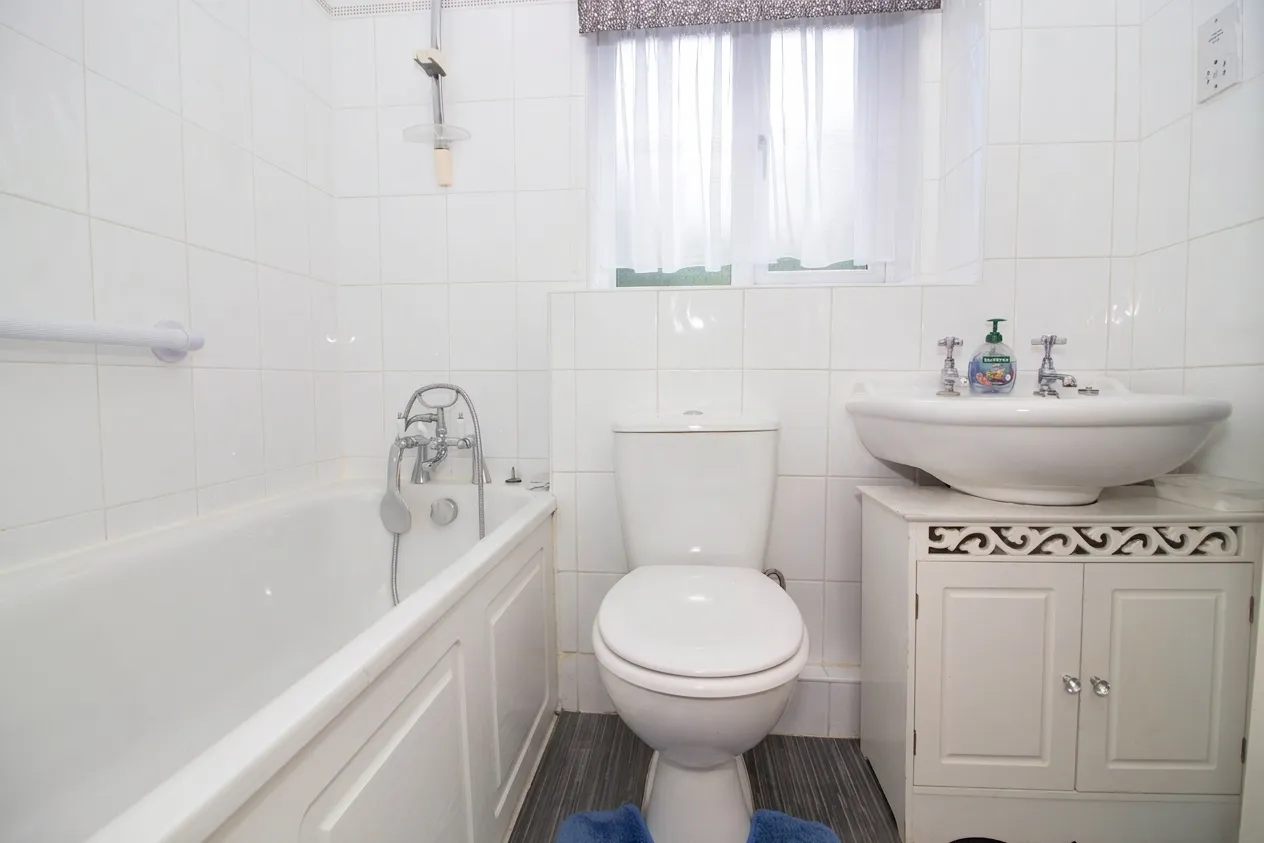 St. Andrews Terrace Prestwick Road, Watford, Watford, WD19 6UZ, photo 5