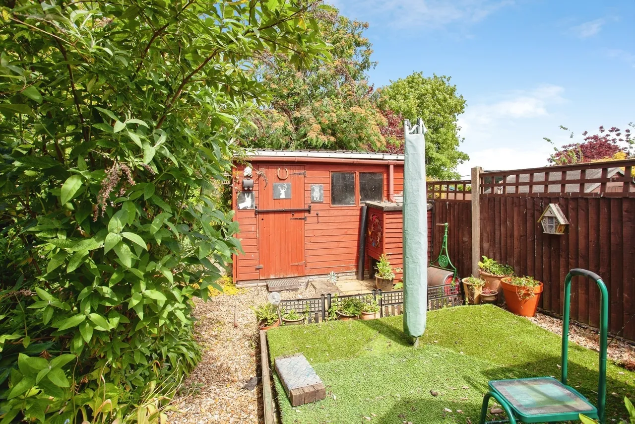 Bentley Road, Bramley, Rotherham, South Yorkshire, S66, photo 16