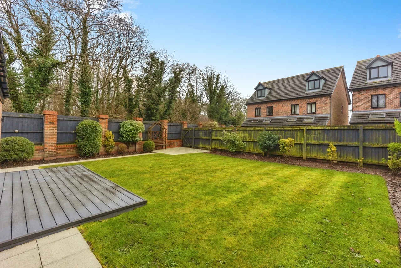 Blackthorn Road, Hazel Grove, Stockport, Greater Manchester, SK7, photo 7
