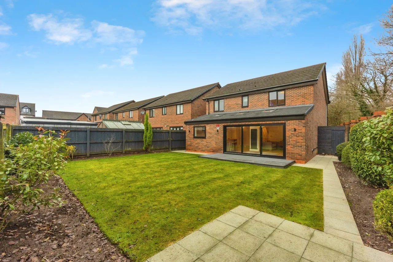 Blackthorn Road, Hazel Grove, Stockport, Greater Manchester, SK7, photo 6