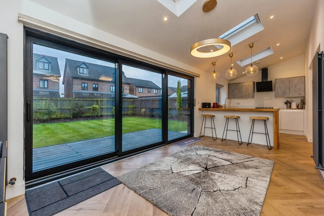 Blackthorn Road, Hazel Grove, Stockport, Greater Manchester, SK7, photo 25