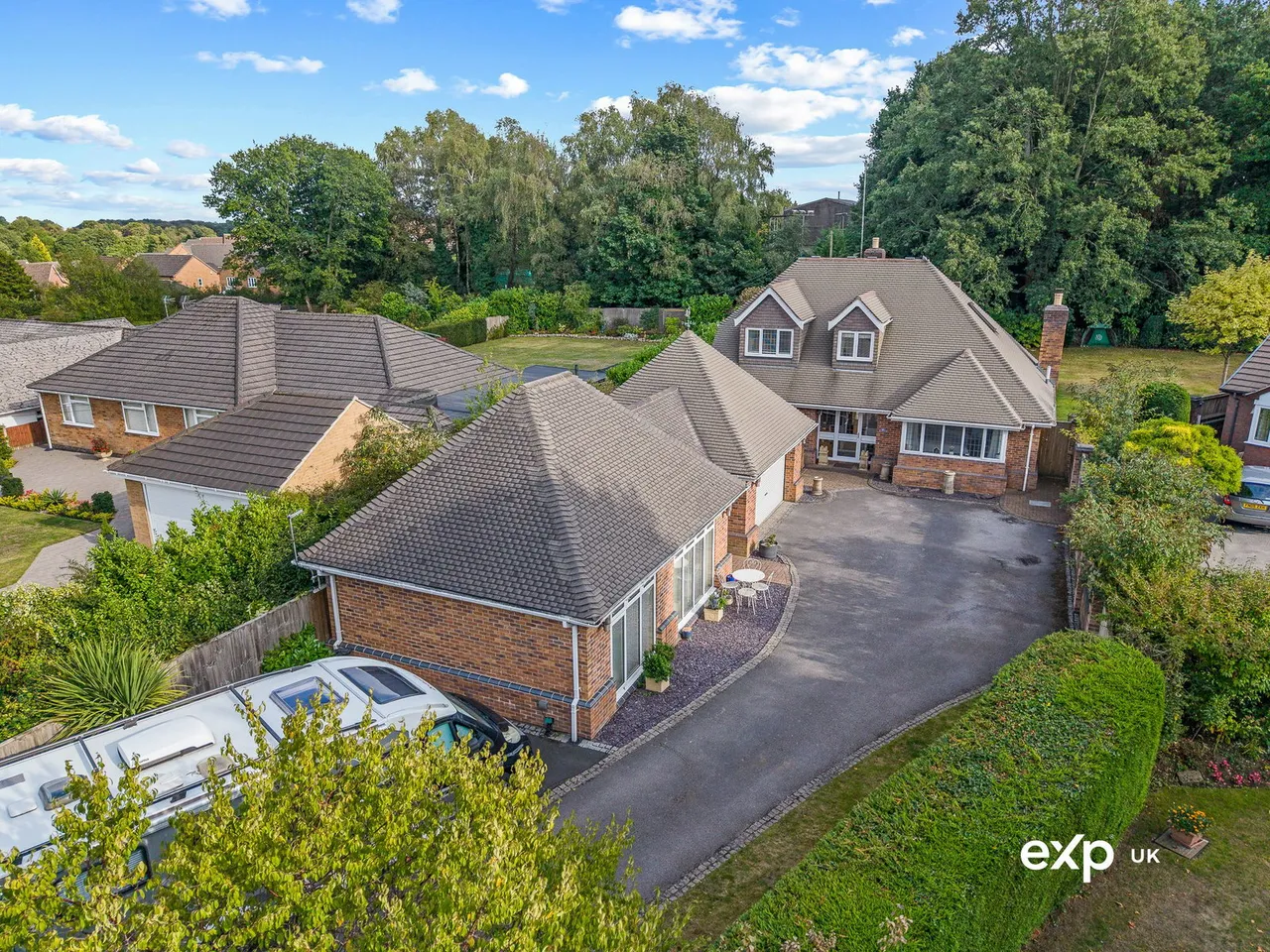 Regina Crescent, Ravenshead, photo 46