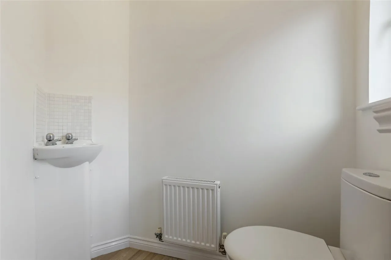 Ashmore Avenue, Blackwood, Lanark, South Lanarkshire, ML11, photo 8