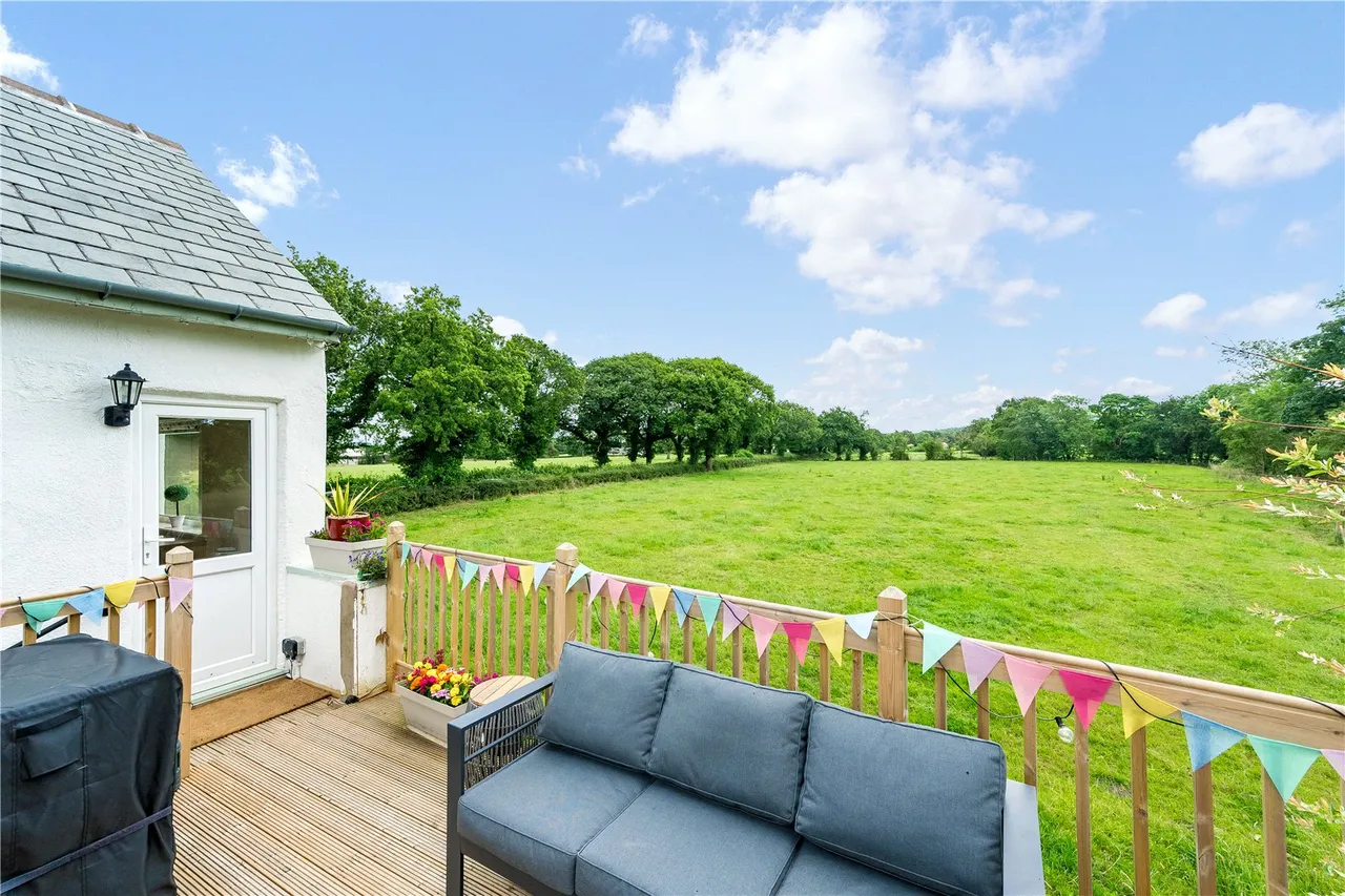 Commons Lane, Balderstone, photo 68
