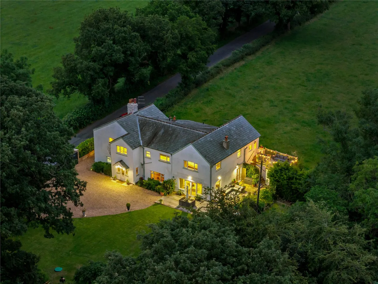 6 bed house for sale, Commons Lane, Balderstone