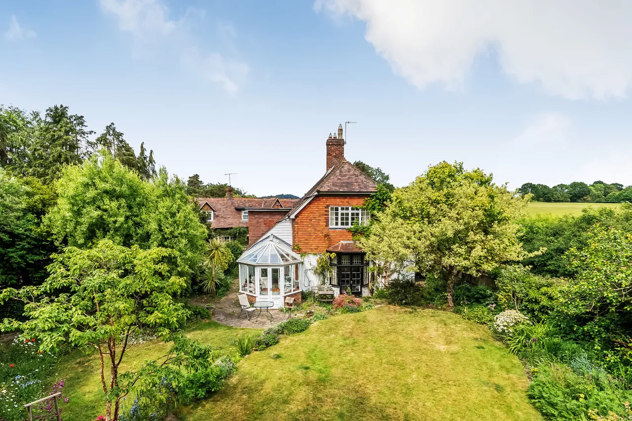 3 bed house for sale, Roodlands Lane, Four Elms, TN8