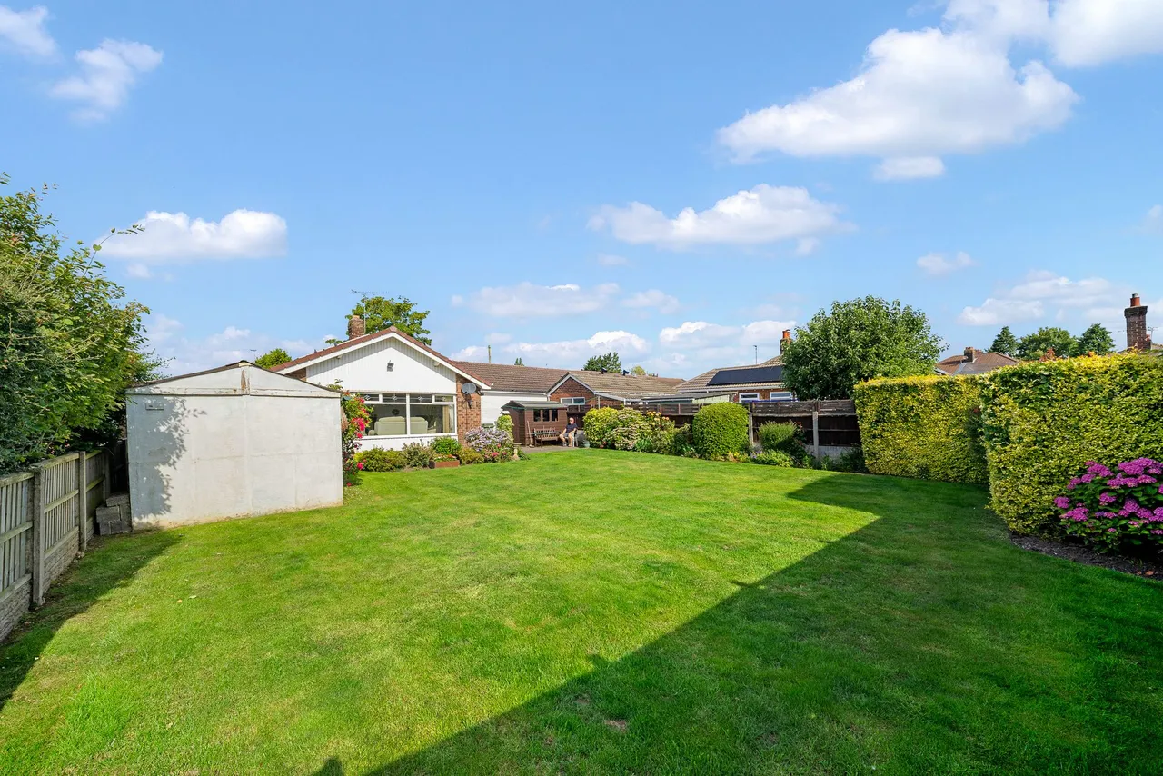 Hill View, Widnes, Widnes, WA8 9AL, photo 15