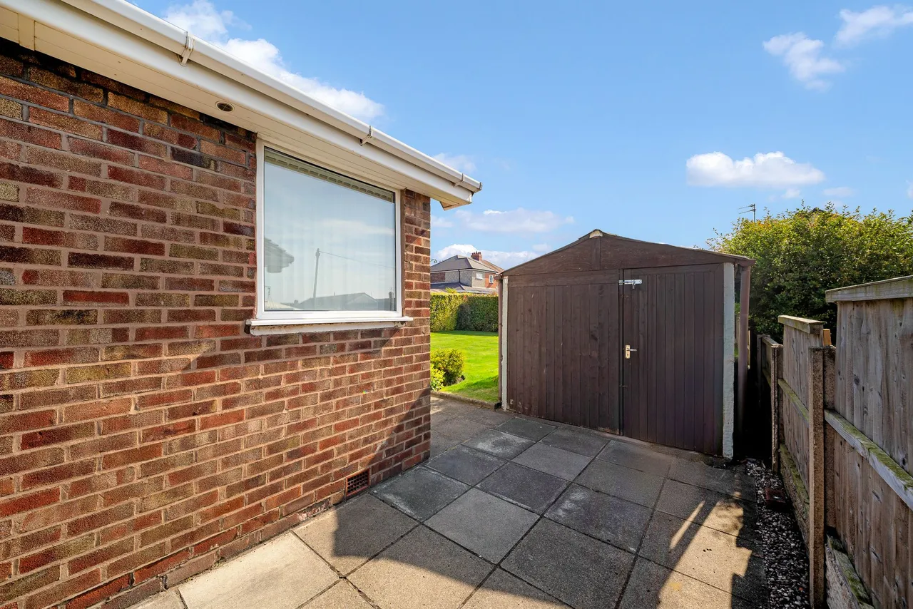 Hill View, Widnes, Widnes, WA8 9AL, photo 20