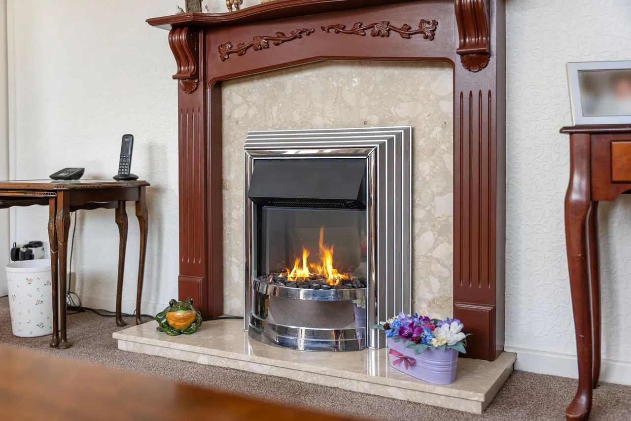 Hill View, Widnes, Widnes, WA8 9AL, photo 7